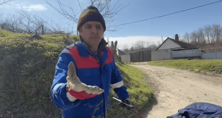 Am mai vazut pe cer dar nu asa reactia unui localnic din Parches dupa exploziile de nociunea trecuta video