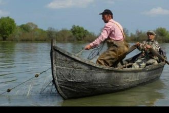 Lovitura pentru pescarii din Delta Dunarii Aproape 40 risca sa isi piarda permisul din cauza capturilor fantoma 1