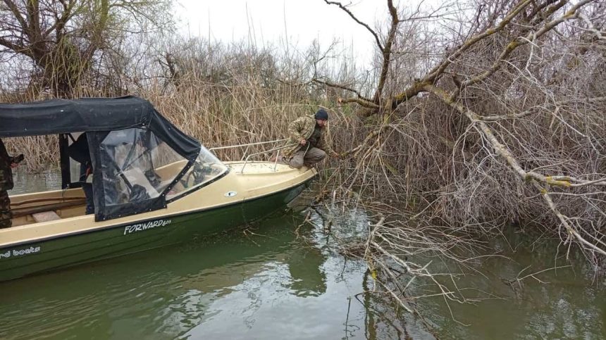 Canalele Perisor si Sulimanca deblocate gratie interventiei inspectorilor si pescarilor