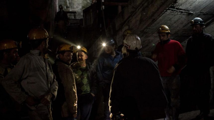 Minerii de la Lupeni protesteaza in subteran pentru drepturile si siguranta locurilor de munca