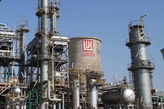 Petrotel Lukoil obtine derogarea aprobata iar Romania va avea cele mai mici preturi din zona