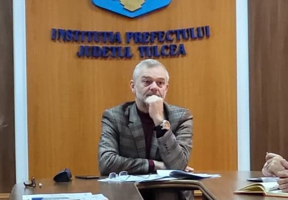 Prefectul Dan Munteanu demisioneaza inainte de a fi inlocuit Demisie la Tulcea in mijlocul unui val politic
