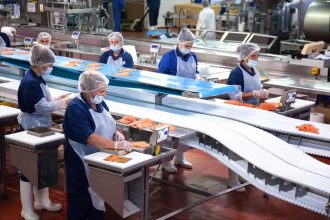 Romania importa de zece ori mai mult peste decat exporta in contextul crizei din sectorul piscicol