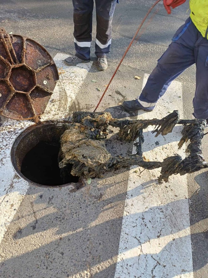 atentie locuitori din dallas vor avea loc lucrari la canalizare in cartier masinile trebuie mutate de urgenta