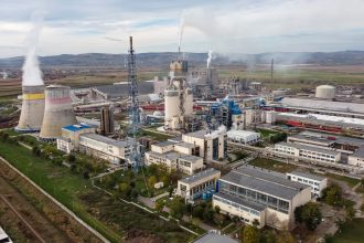 concedieri masive in romania afecteaza mii de angajati din domeniile auto chimie si it in 2026