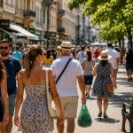 BNR preconizeaza o scadere a inflatiei in trimestrul III si o revenire in limita tintei la sfarsitul anului 2027