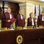 CCR declara neconstitutionala expresia persoana care are relatii asemanatoare celor dintre soti