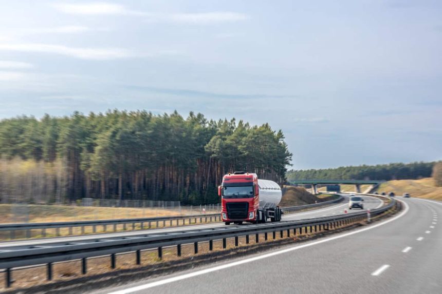 CNAIR anunta ca noile taxe de drum pentru TIR uri se vor aplica incepand cu 1 octombrie 2026