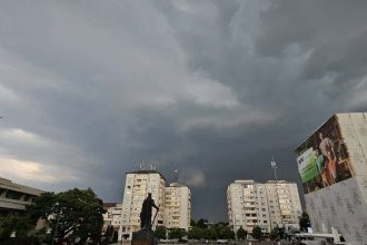 Doua zile de instabilitate atmosferica in Romania cu furtuni si grindina