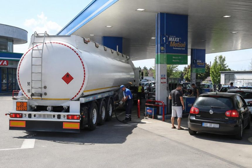 Legea plafonarii pretului carburanilor a fost implementata iar acciza la motorina poate fi reduse cu pana la 25