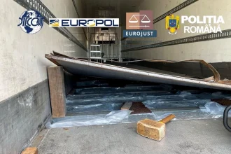 Matrix romnul care organiza transporturile de droguri pentru mafia albaneza