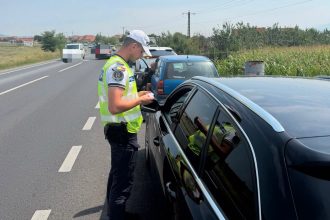 Peste 1900 de soferi agresivi in trafic amendati dupa sesizari prin aplicatia e SAR