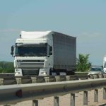 Restrictii extinse pentru camioane in sapte judete din cauza caldurii extreme