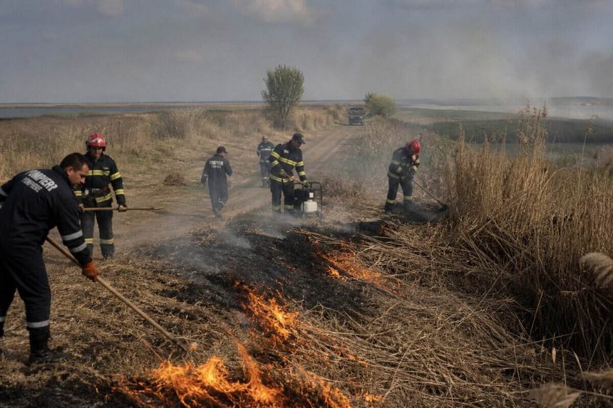 Resturile unei drone doborate in Ucraina declanseaza un incendiu langa Periprava