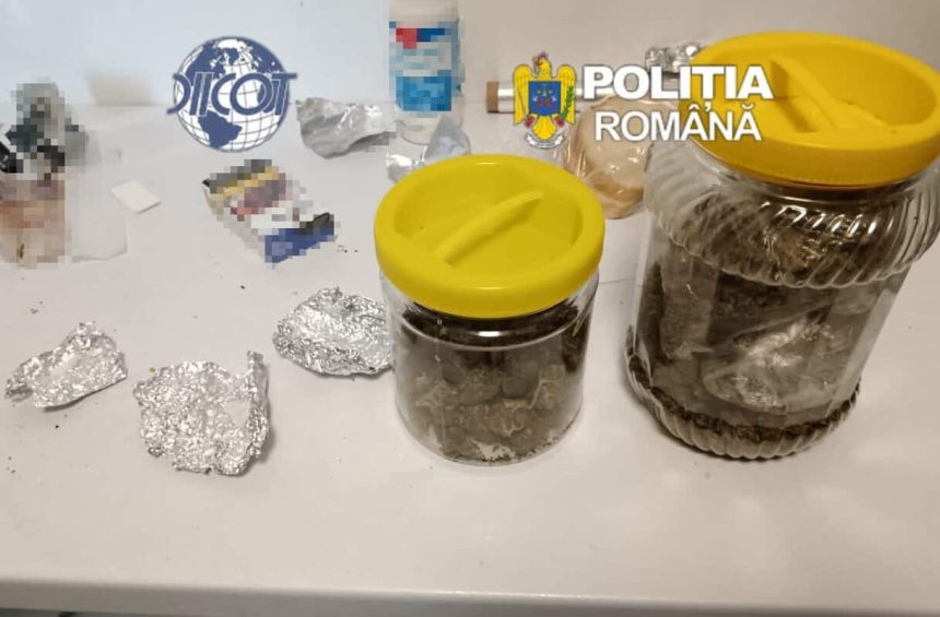 Tanar de 23 de ani din Tulcea prins cu sute de grame de cannabis Mascatii au intervenit foto
