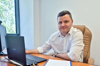 Viceprimarul Singhi ofera 50 milioane de euro Tulcenii asteapta de asemenea asfaltul
