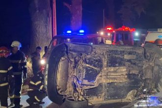 actualizare accidentul mortal de la balabancea soferul avea doar 18 ani masina a intrat in coliziune cu un copac