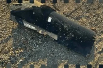 Fragment de dronă, găsit sâmbătă pe plaja din Eforie Nord