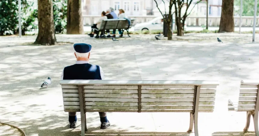 Pensionarii urbani, principalele victime ale escrocheriilor cu investiții online