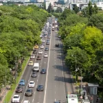 Românii petrec în medie 53 de minute pe zi pentru naveta dus-întors