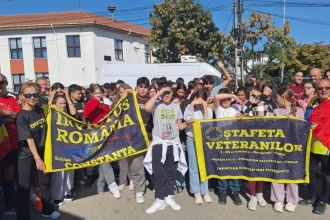 Baia primește Ștafeta Veteranilor, traseul roșu continuă spre Tulcea
