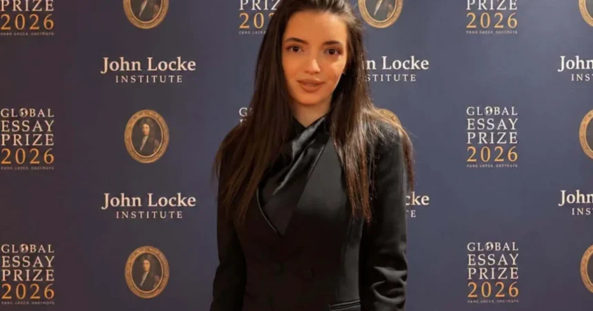 Tulceanca Miruna Bencau, premiată la Londra pentru eseul care a impresionat juriul